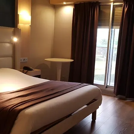 Hôtel Kyriad Bourg En Bresse Extérieur photo