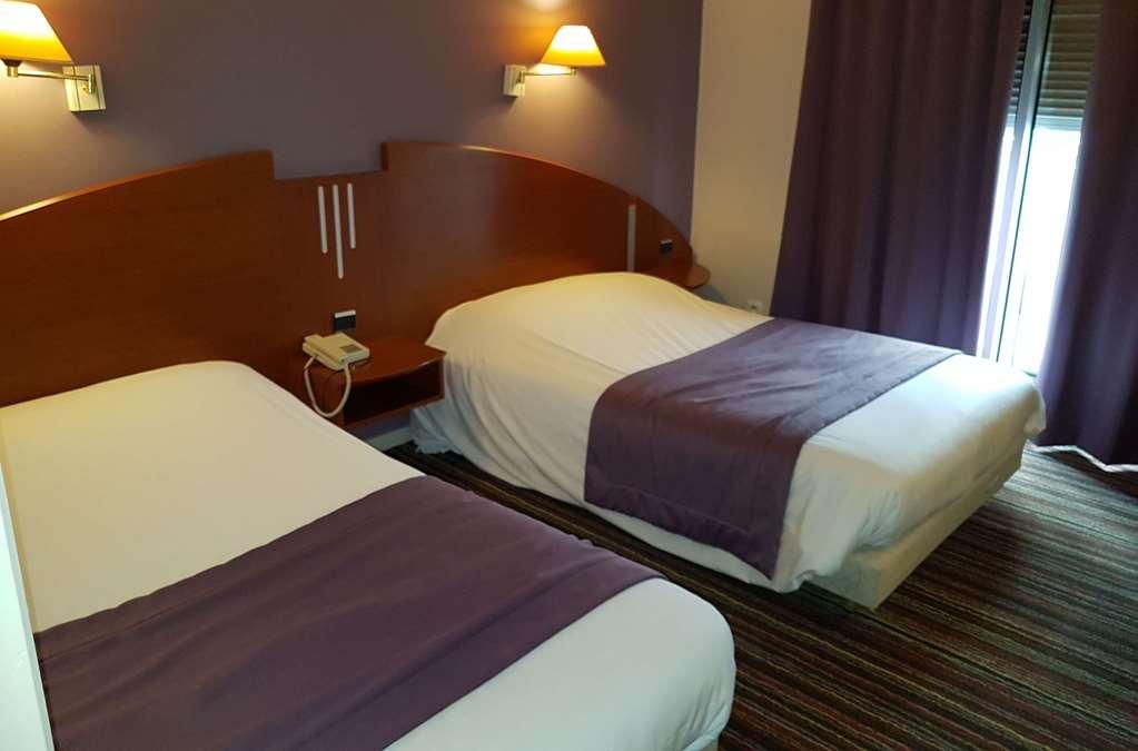 Hotel Kyriad En Bresse 3*