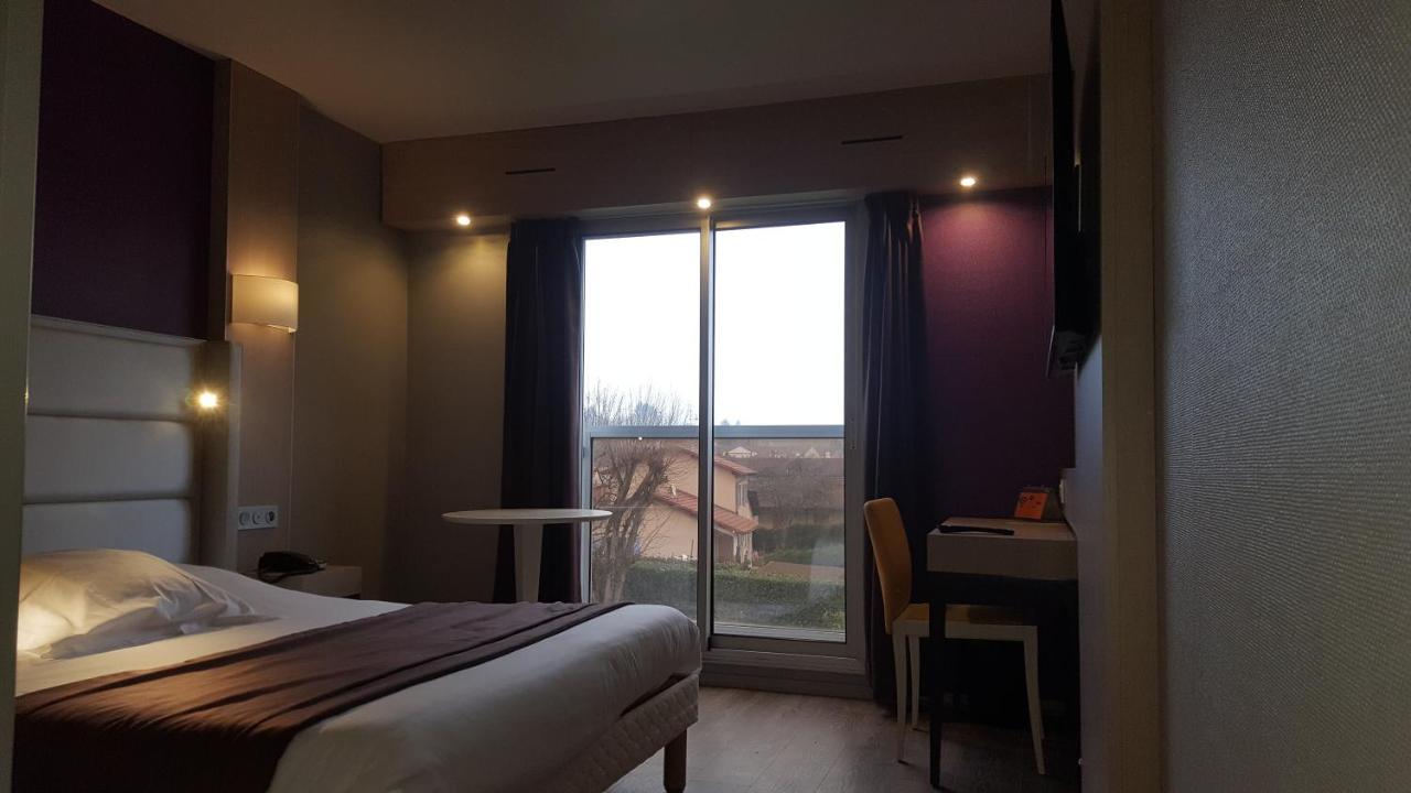 Hotel Kyriad En Bresse 3*